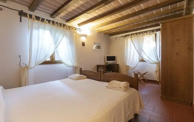 Tek Büyük Yataklı Oda, Tepe Manzaralı