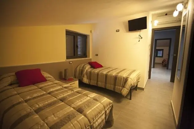 Family Apart Daire, Göl Manzaralı