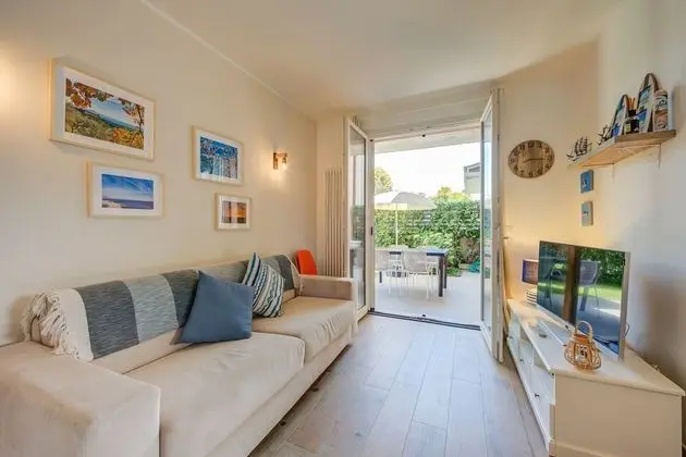 Family Apart Daire, Birden Çok Yatak, Bahçeli (La Casa Accanto With Shared Pool)