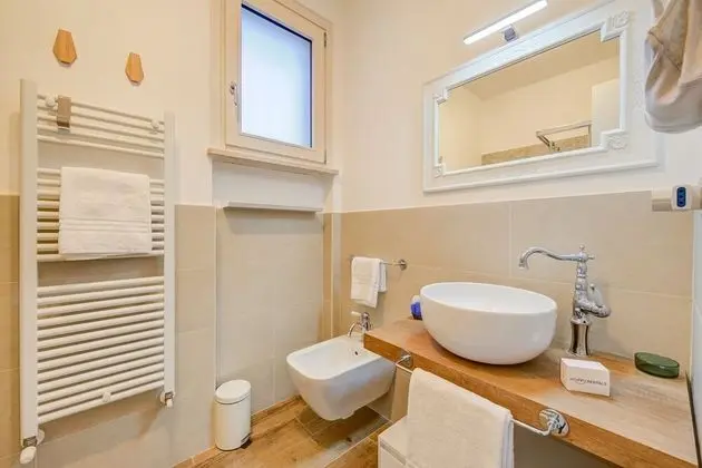 Family Apart Daire, Birden Çok Yatak, Bahçeli (La Casa Accanto With Shared Pool)