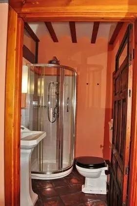 İki Ayrı Yataklı Oda (11)