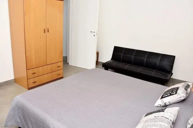 Apart Daire, Bahçe Manzaralı