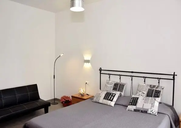 Apart Daire, Bahçe Manzaralı