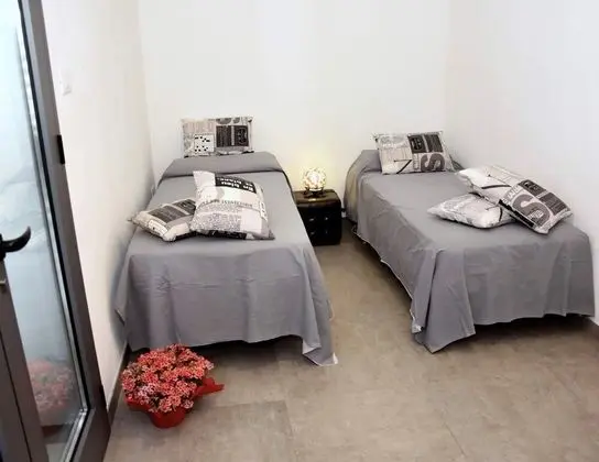 Apart Daire, Bahçe Manzaralı