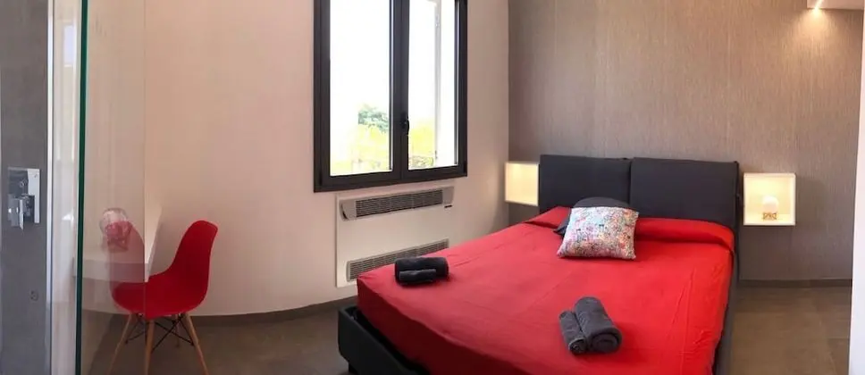 Romantic Süit, 1 Büyük (Queen) Boy Yatak