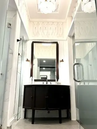 Deluxe Tek Büyük veya İki Ayrı Yataklı Oda