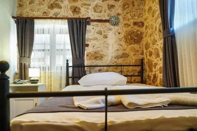 Ekonomik Oda, Sokak Manzaralı