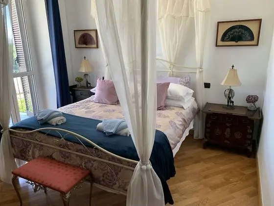 Romantic Tek Büyük Yataklı Oda, 1 Büyük (Queen) Boy Yatak, Dağ Manzaralı