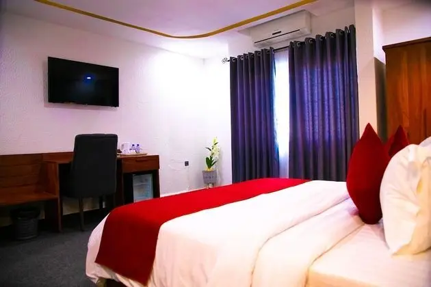 Premium Oda, Havuz Manzaralı
