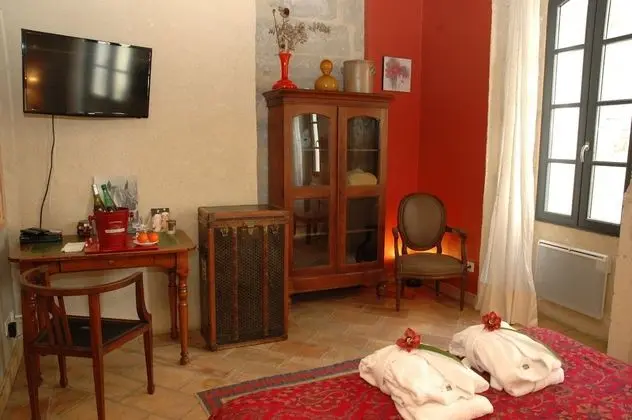 Tek Büyük Yataklı Oda (Corail)