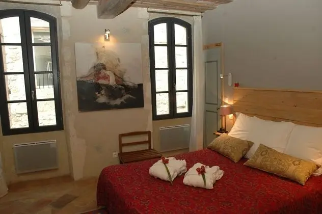 Tek Büyük Yataklı Oda (Corail)