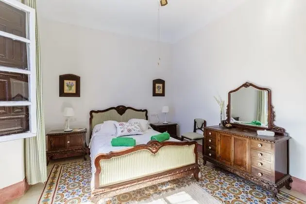 Ev, 6 Yatak Odası, Kişiye Özel Havuzlu