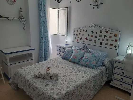 Tek Büyük Yataklı Oda, Ortak Banyo (balcony)