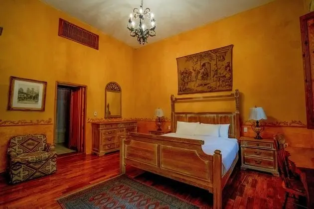 Imperial Suite, King Size Bed