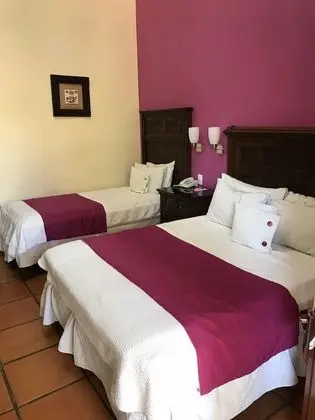 Basic Üç Kişilik Oda