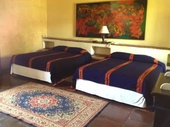 Luxury Tek Büyük Yataklı Oda, 2 Çift Kişilik Yatak, Özel Banyo, Bahçe Manzaralı