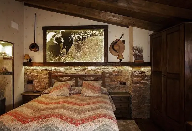 Tek Büyük Yataklı Oda (El Cereal)