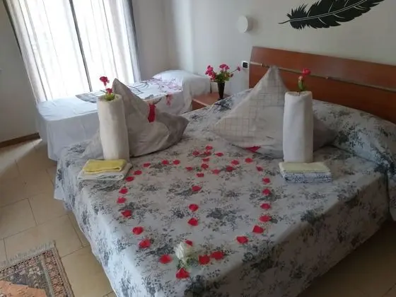 Classic Üç Kişilik Oda, Banyolu/Duşlu