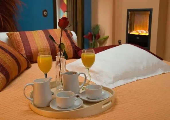 Tek Büyük Yataklı Oda