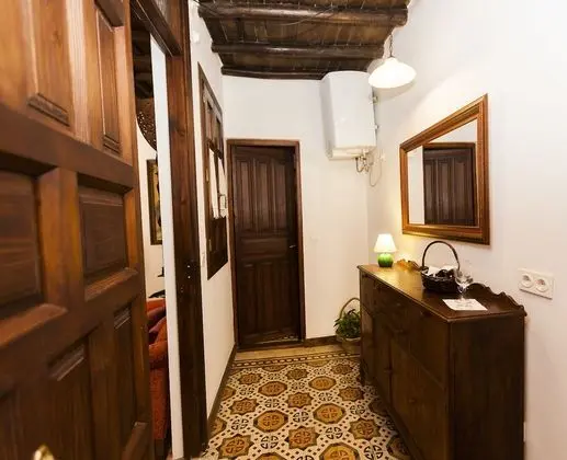 Stüdyo, Bahçe Manzaralı