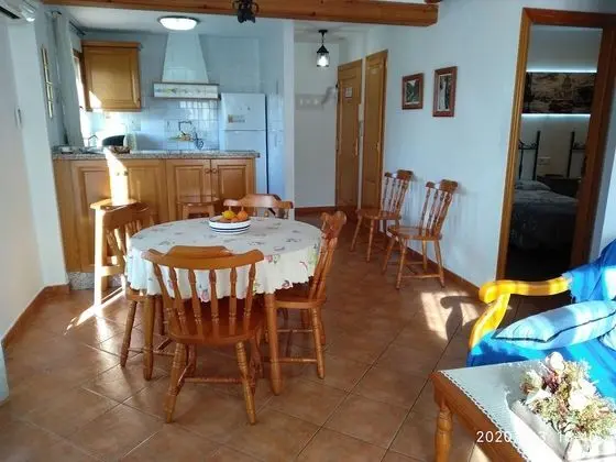 Traditional Apart Daire, 2 Yatak Odası, Mutfak, Kule