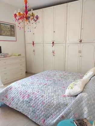 Tek Büyük Yataklı Oda (Rosa Peonia)