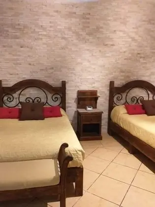 Üç Kişilik Oda
