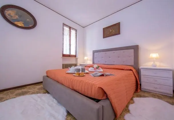 Family Sıra Ev, Birden Çok Yatak (La Casa del Marione)