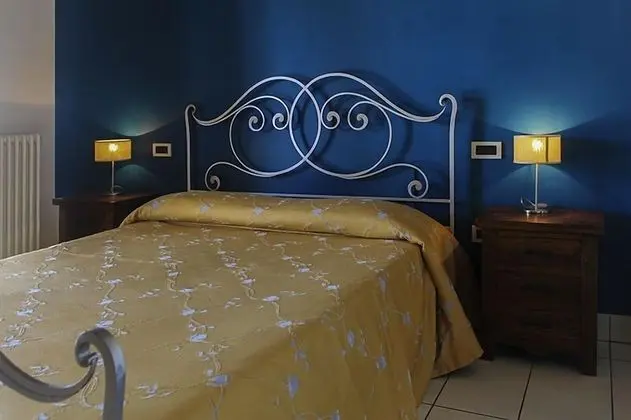 Basic Tek Büyük Yataklı Oda, Ek Bina