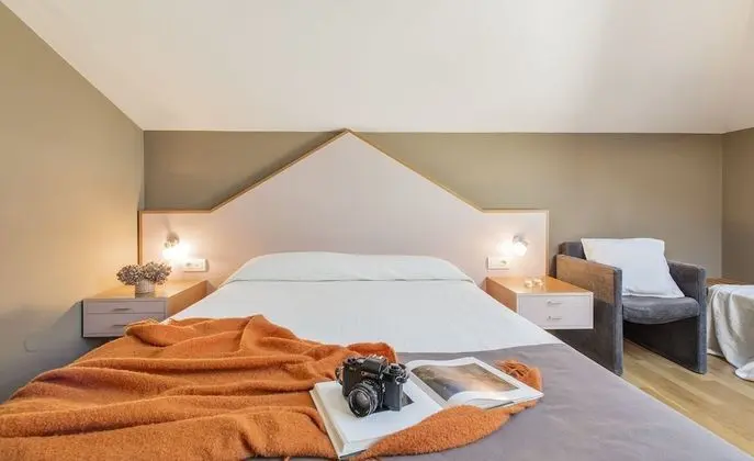 Tek Büyük veya İki Ayrı Yataklı Oda