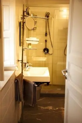 Tek Büyük Yataklı Oda, 2 Yatak Odası, Bağlantılı Odalar