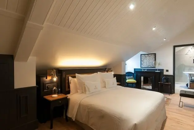 Deluxe Tek Büyük Yataklı Oda