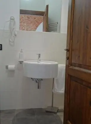 Tek Büyük Yataklı Oda, Banyolu/Duşlu