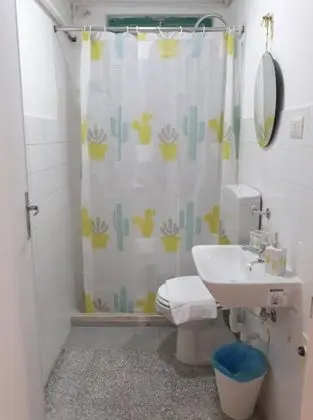 Üç Kişilik Oda, Balkon (Il Chiodino)