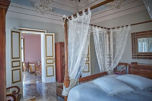 Superior Tek Büyük Yataklı Oda, Banyolu/Duşlu