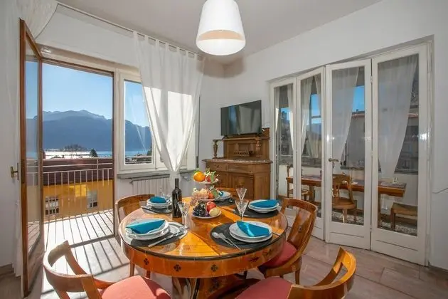 Apart Daire, 2 Yatak Odası, Balkon, Göl Manzaralı