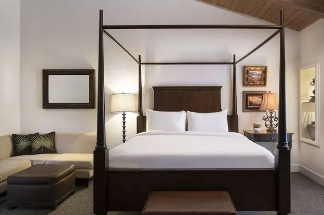 Deluxe Oda, 1 En Büyük (King) Boy Yatak (Deluxe Poolside Room - 1 King Bed)