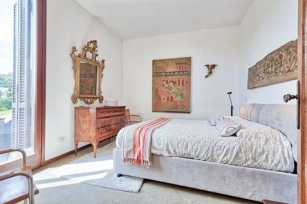 Süit, Bağlantılı Odalar (4)