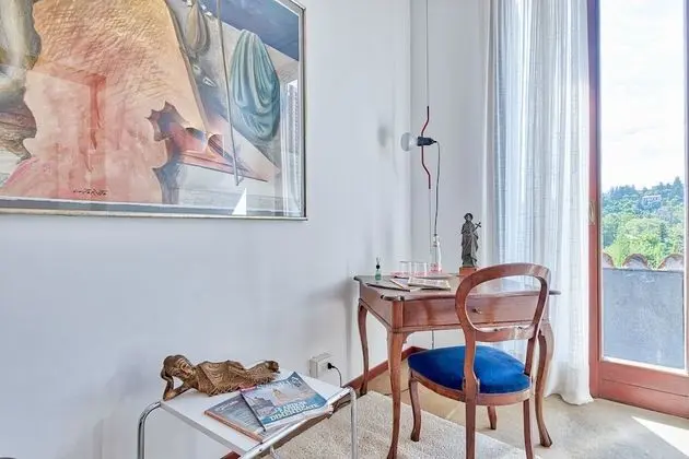 Süit, Bağlantılı Odalar (4)