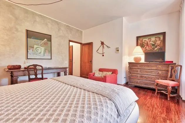 Tek Büyük Yataklı Oda (1)