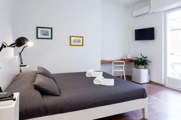 Tek Büyük Yataklı Oda, Teras