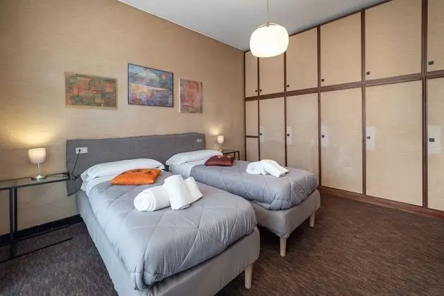 City Tek Büyük veya İki Ayrı Yataklı Oda, Ortak Banyo