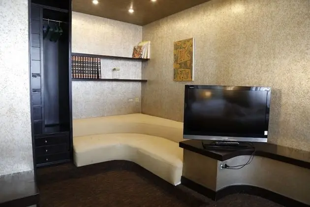 Design Tek Büyük Yataklı Oda, Özel Banyo (External)