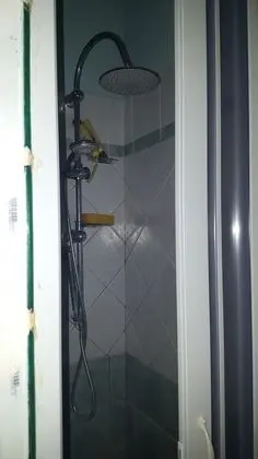 Tek Büyük Yataklı Oda, Banyolu/Duşlu