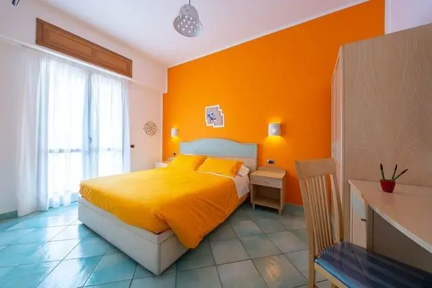 Tek Büyük Yataklı Oda, Balkon