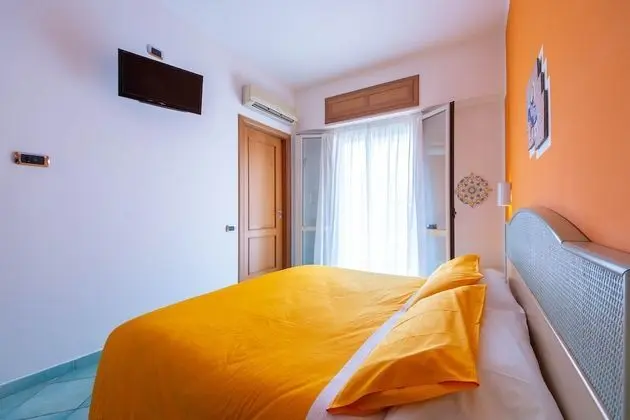 Tek Büyük Yataklı Oda, Balkon