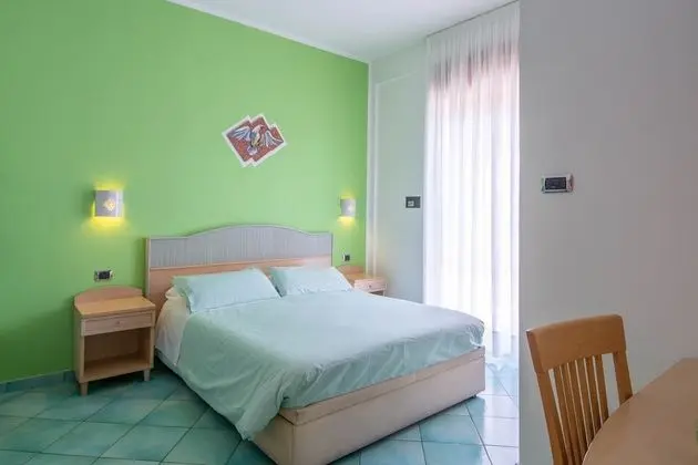 Tek Büyük Yataklı Oda, Balkon