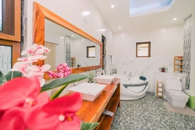 Deluxe Bungalov, Bahçe Manzaralı