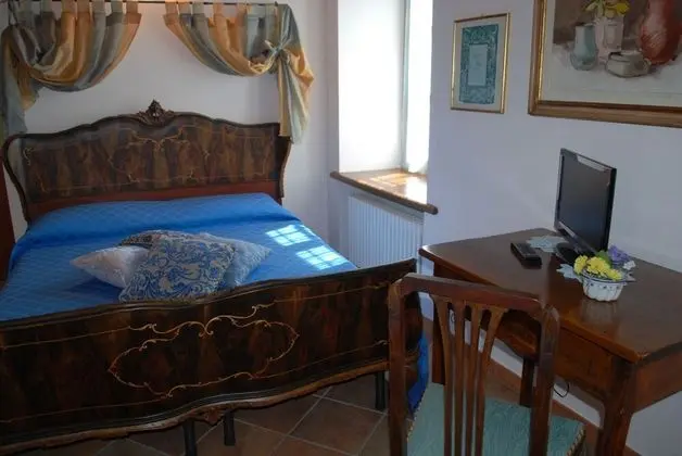 Tek Büyük Yataklı Oda