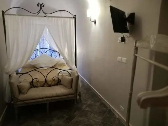 Tek Büyük Yataklı Oda, 1 Büyük (Queen) Boy Yatak